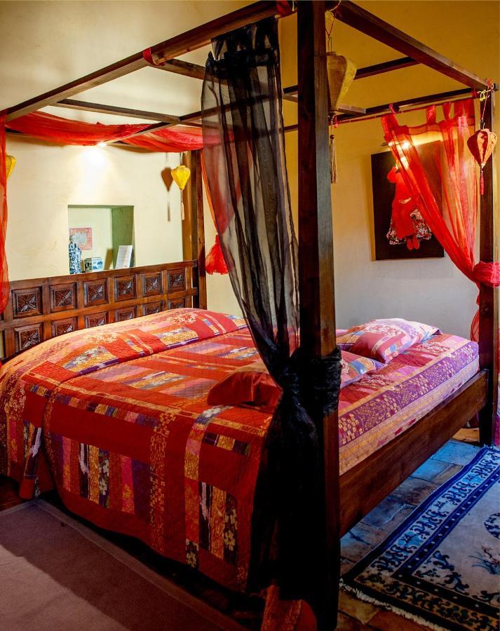 Demeure De Digoine "Chambre D'Hotes" Bourg-Saint-Andéol Екстериор снимка